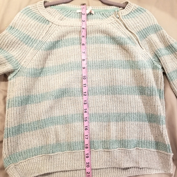 VICTORIA'S SECRET Small Mint Stripes Sweater - Picture 9 of 10